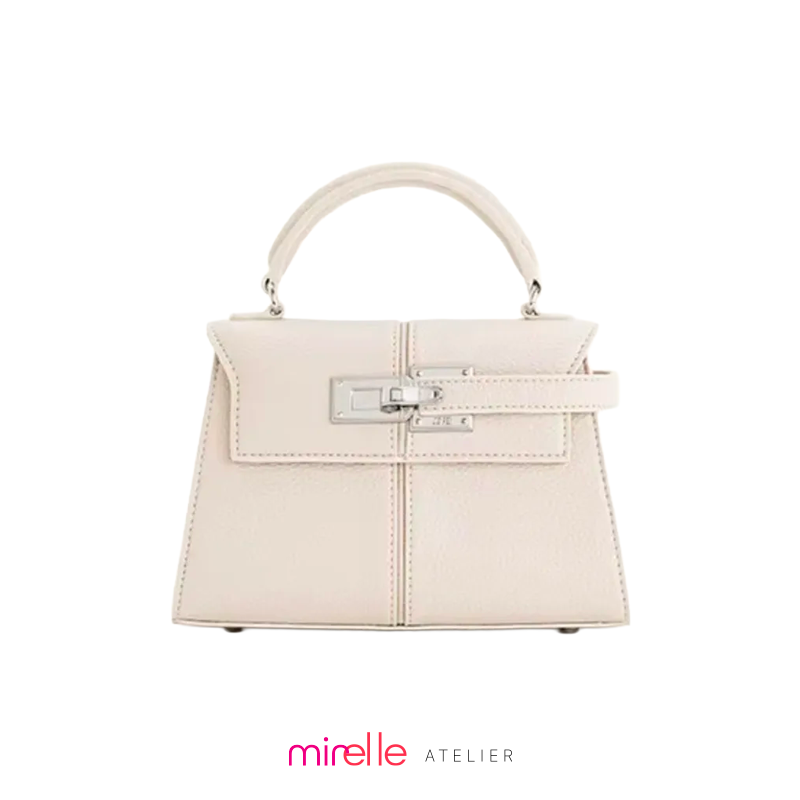 Sylvie – Trapezoidal Leather Day Clutch