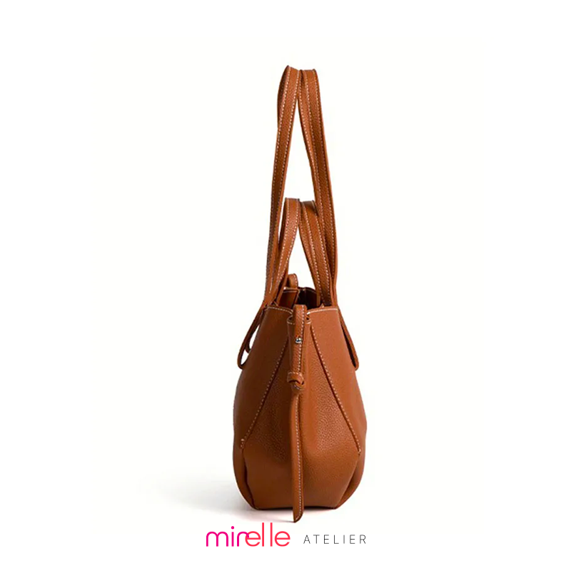 Isadora – Luxurious Bucket Tote