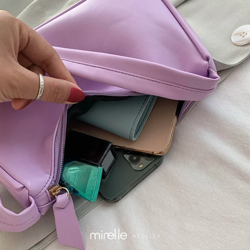 Camille – Retro Soft Knucklebox Shoulder Bag