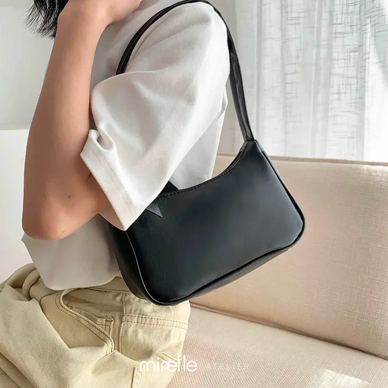 Camille – Retro Soft Knucklebox Shoulder Bag