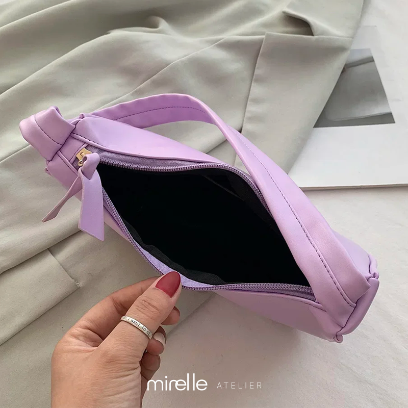 Camille – Retro Soft Knucklebox Shoulder Bag
